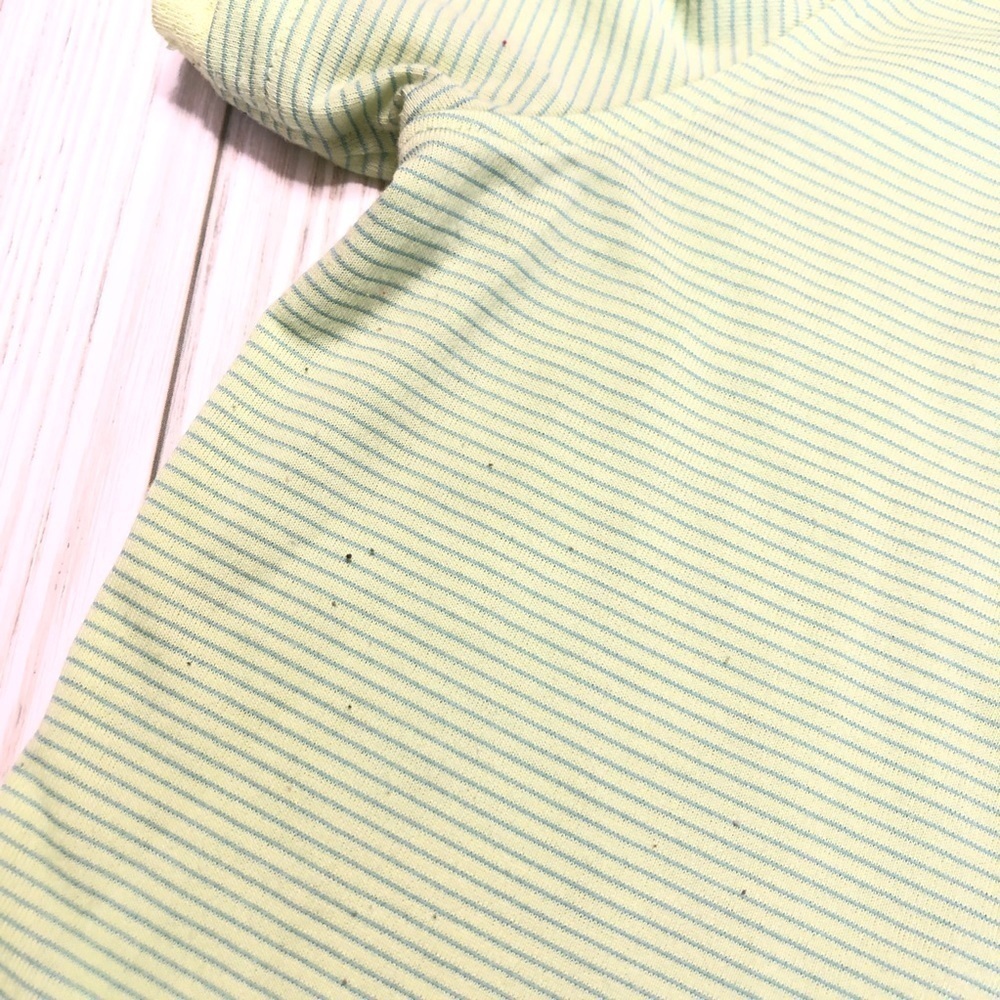 🌸🌼Women's Under Armour Shirt - Picture 7 of 7